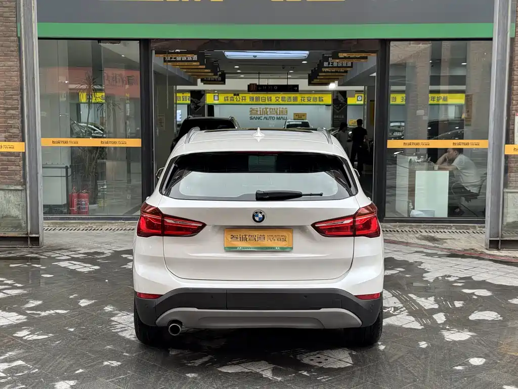 BMW X1 2018 sDrive18Li Fashion
