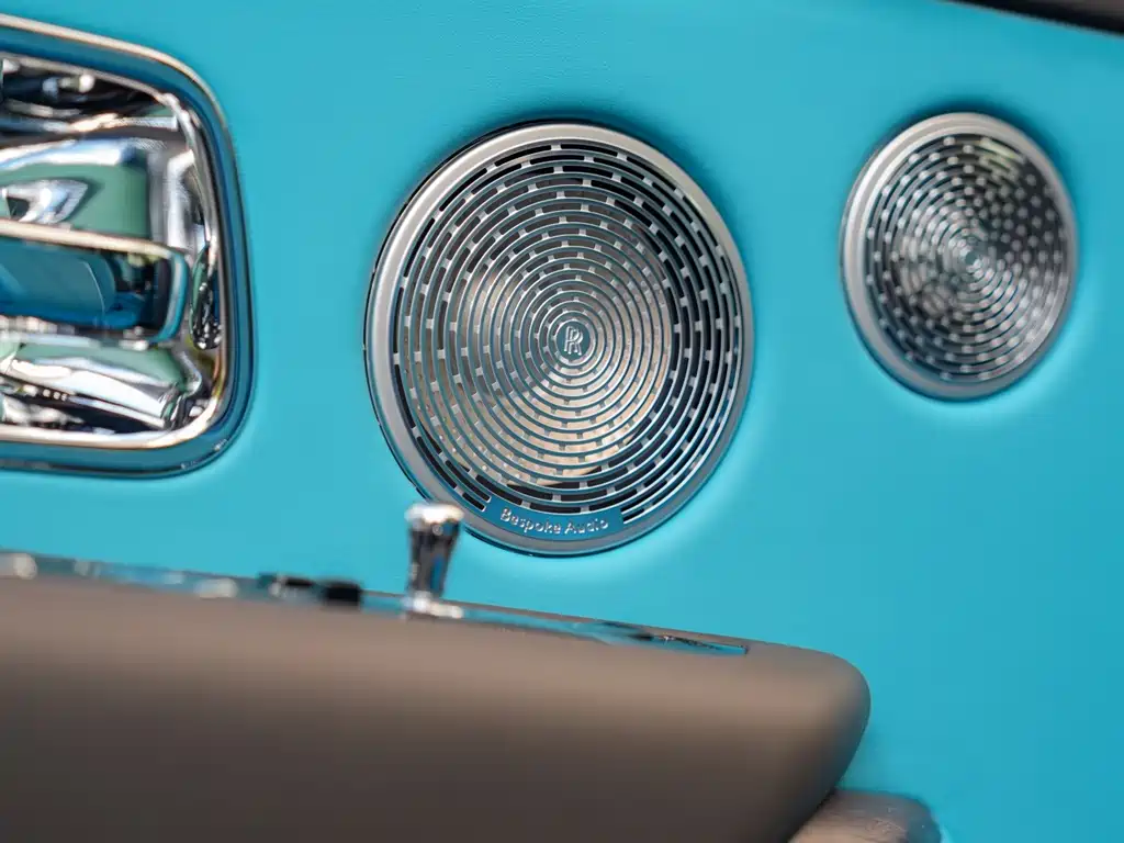 Rolls-Royce Cullinan — миниатюра 16