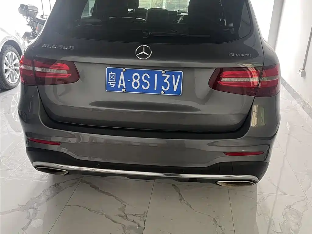Mercedes-Benz GLC 2016 GLC 300 4MATIC Luxury