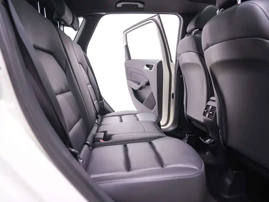 Mercedes-Benz B-Class — миниатюра 12