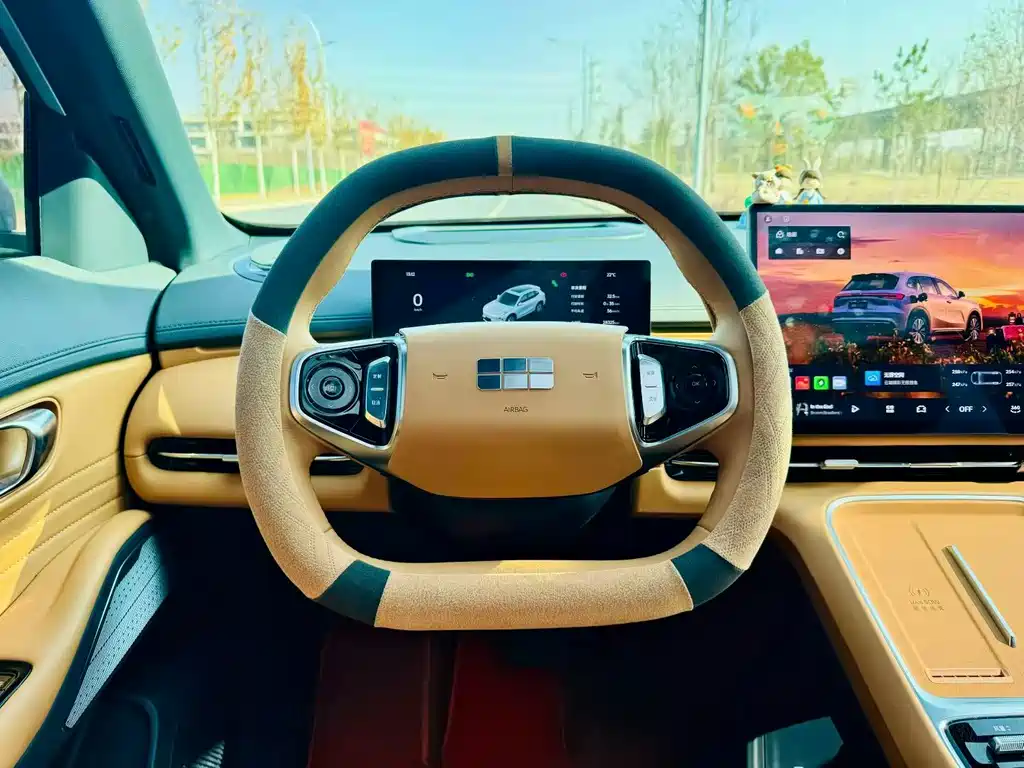 GEELY GALAXY GALAXY STARSHIP 7 EM I