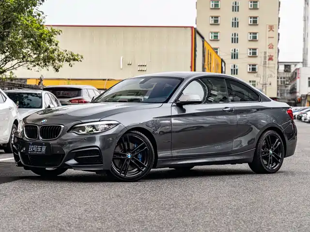 BMW 2-Series — фото 1