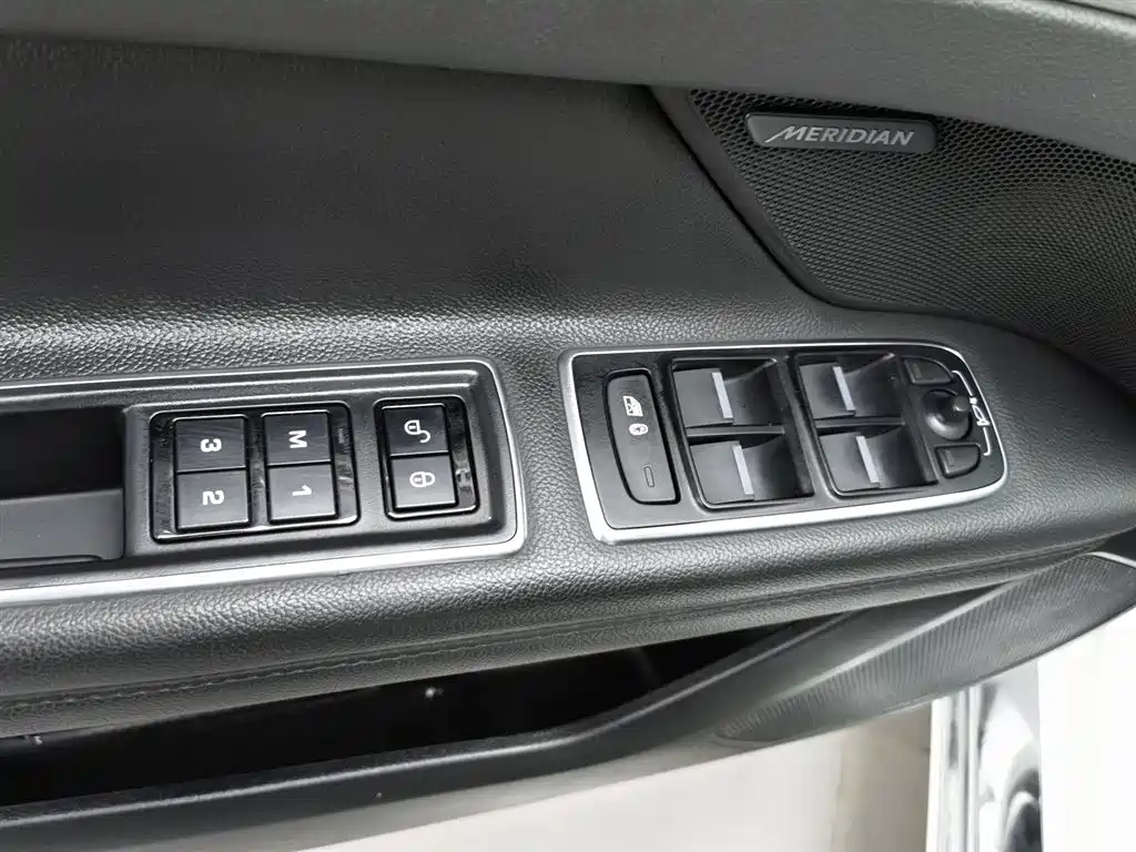 Jaguar XFL 2020 XFL 2.0T P200 Elite