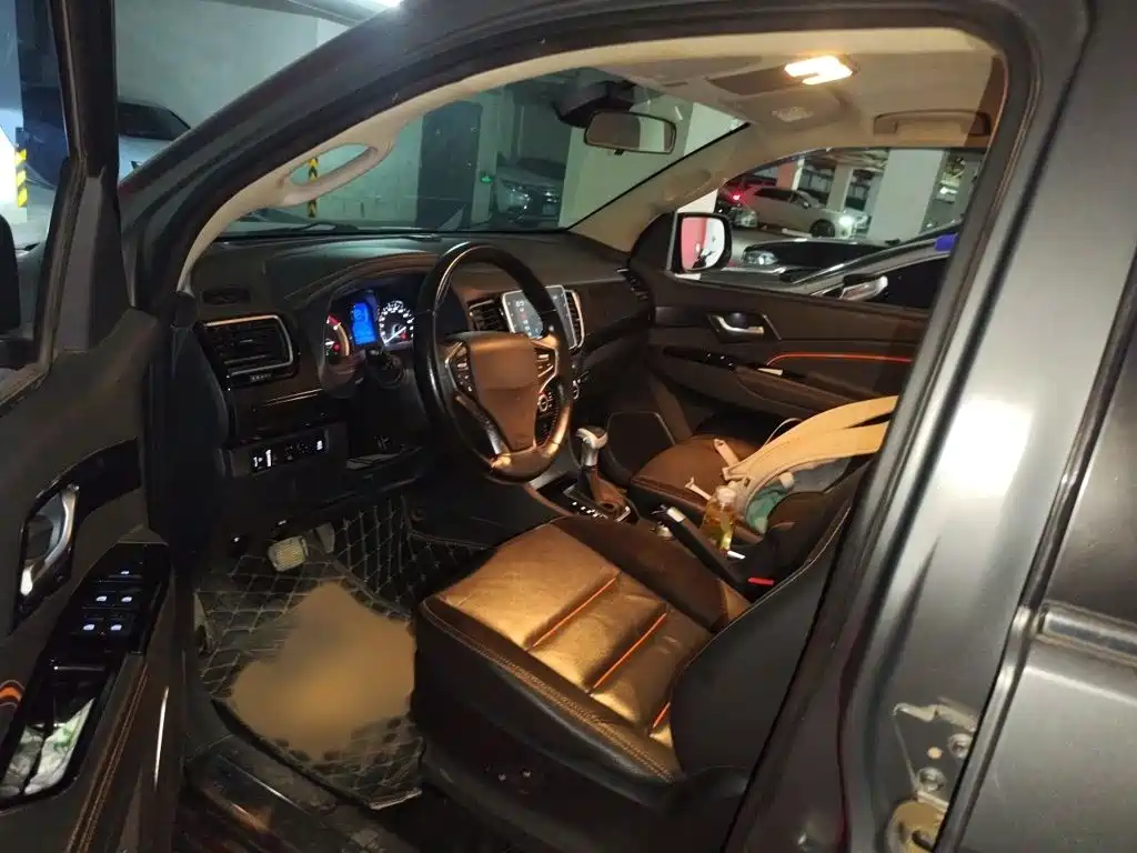 Isuzu MU-X — миниатюра 14