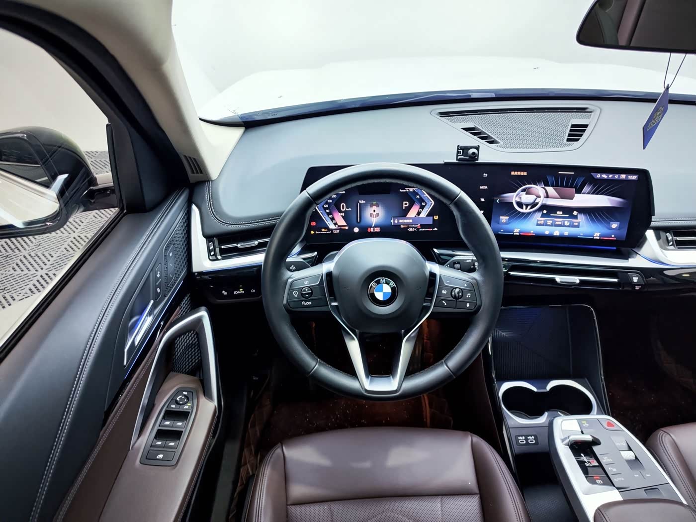 BMW X1 1.5 л 2023 г. Белый, пробег 31000 км
