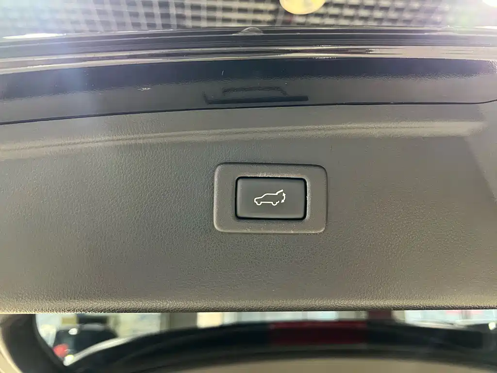 Subaru Outback 2.5i Luxury Navigation Edition, фото 28