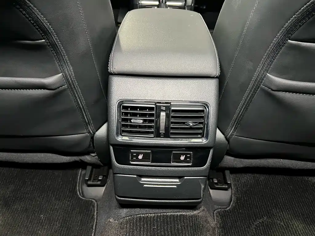 Subaru Outback 2.5i Luxury Navigation Edition, фото 23