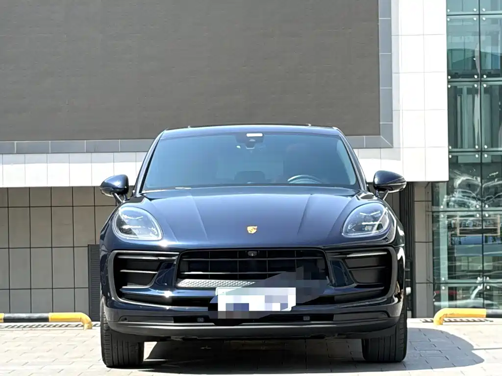Porsche Macan — миниатюра 2