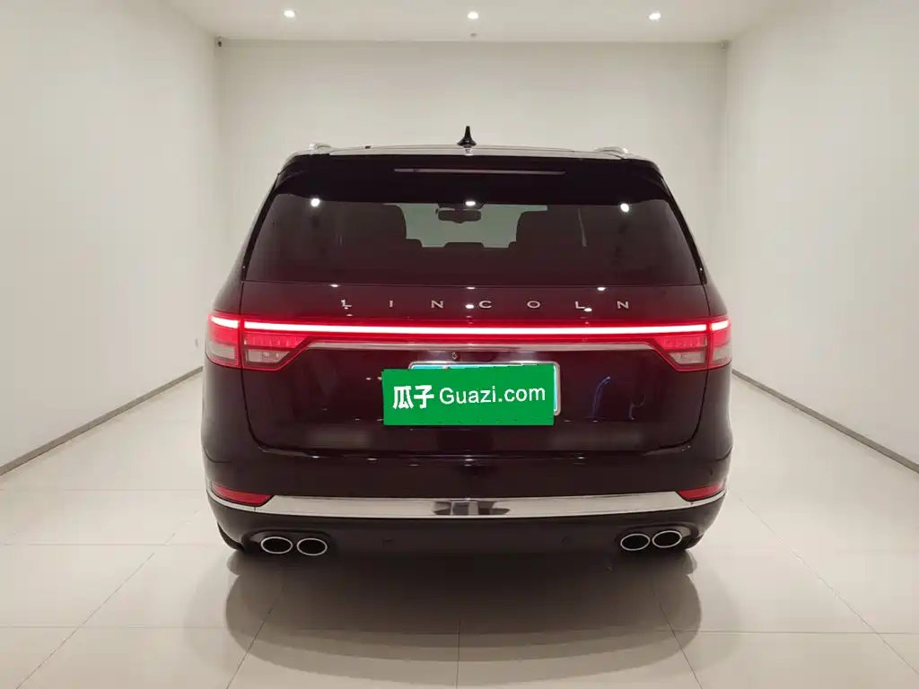 Lincoln Aviator — миниатюра 5