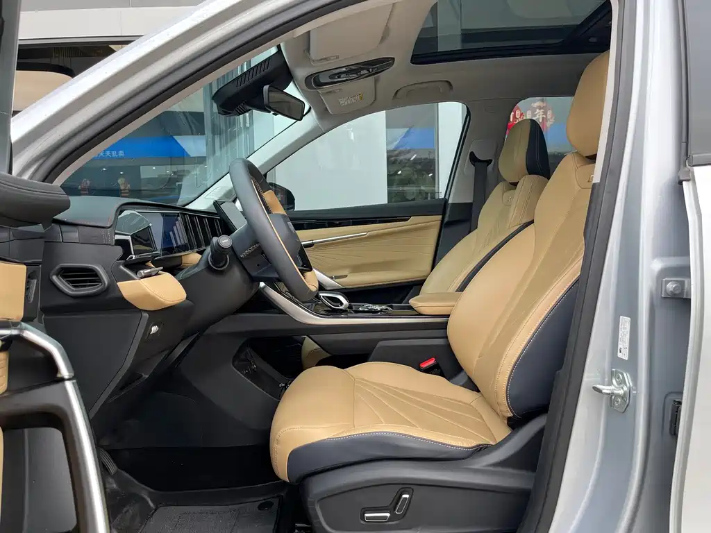 GEELY AUTOMOBILE BOYUE L