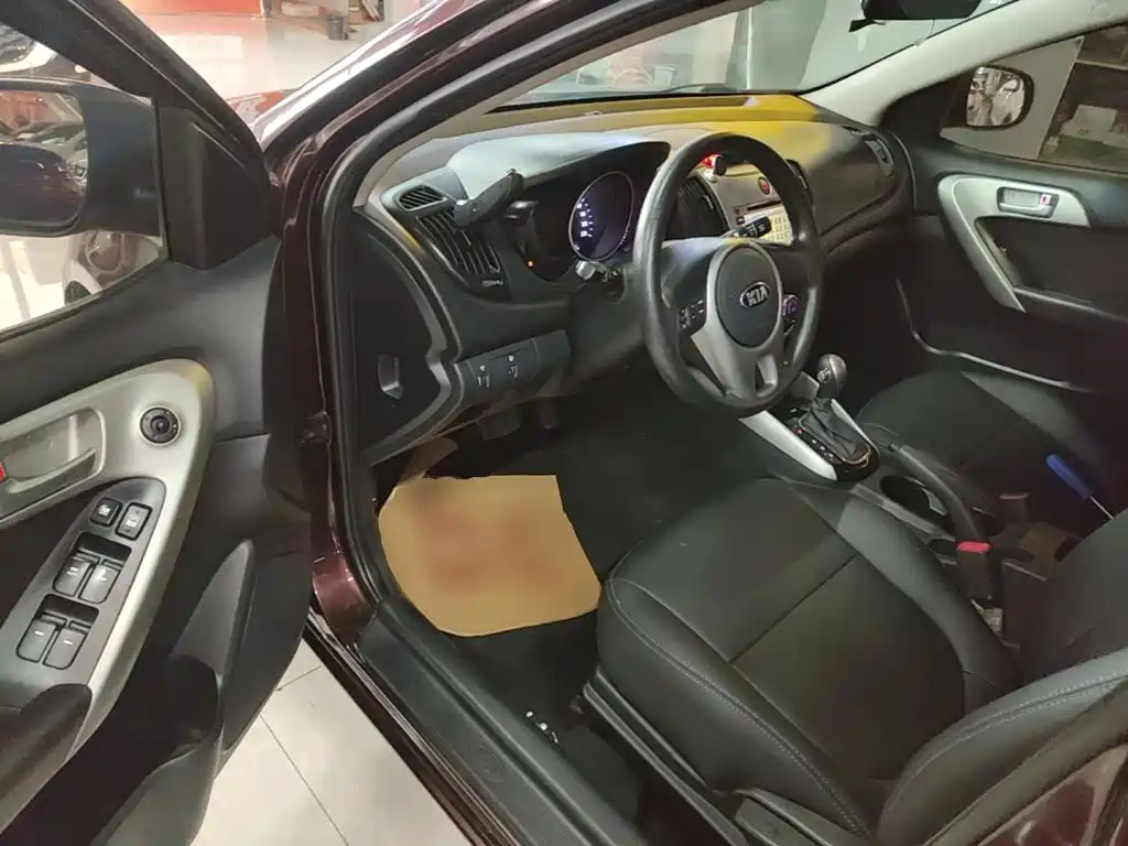 Kia Forte — миниатюра 16