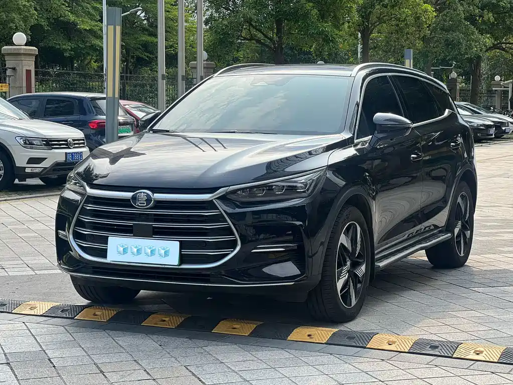 BYD Tang