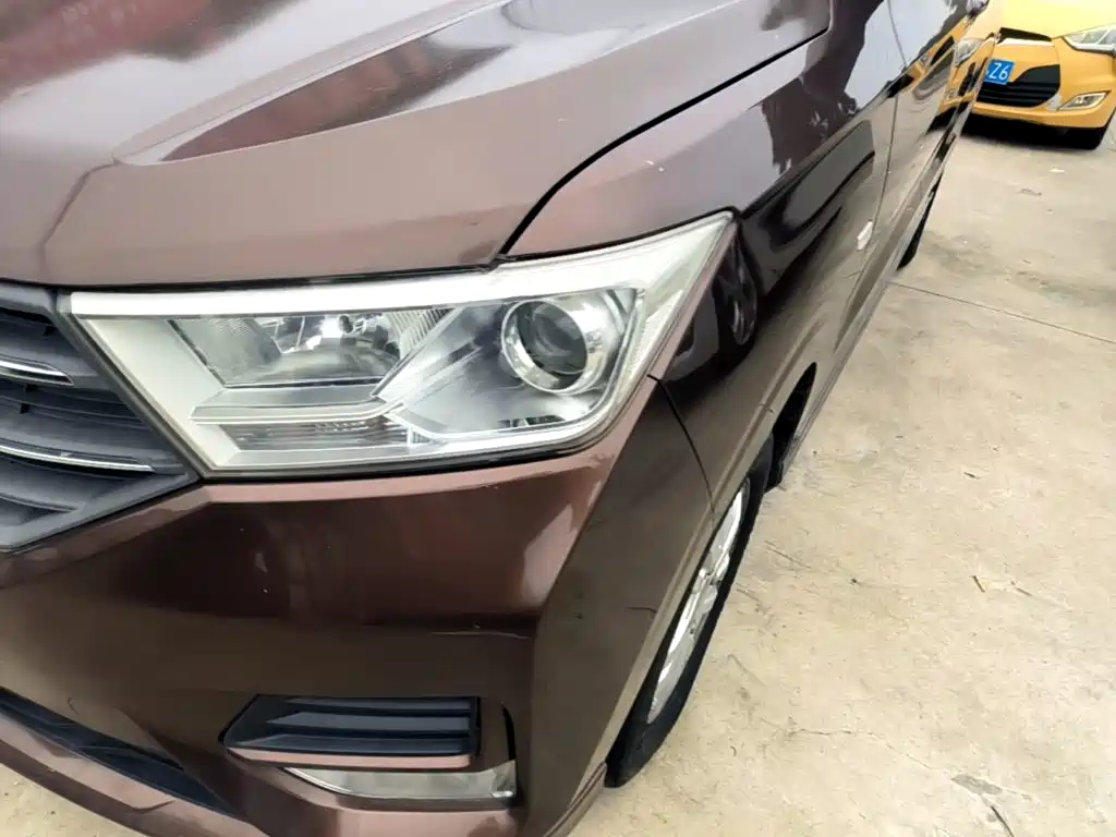 Wuling Hongguang — миниатюра 24