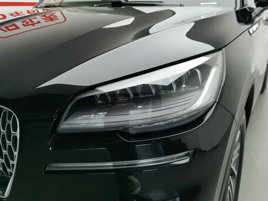 Lincoln Aviator 2023 3.0T V6 Premium мест