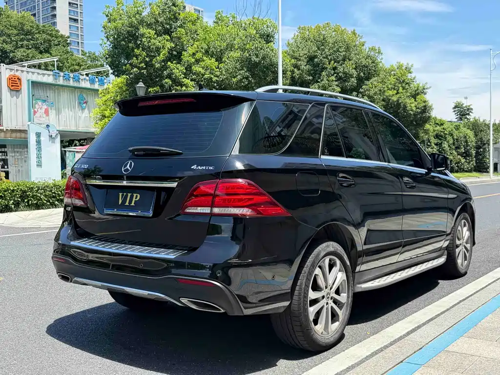 Mercedes-Benz GLE 2017 GLE 320 4MATIC