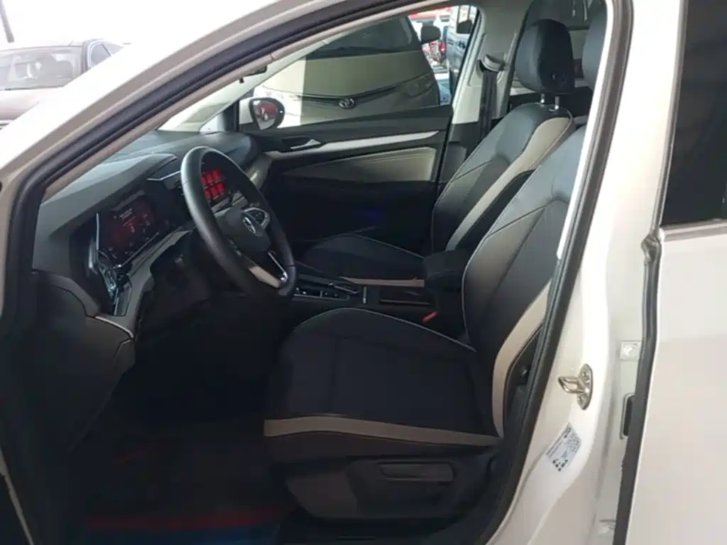 Volkswagen Golf — миниатюра 15