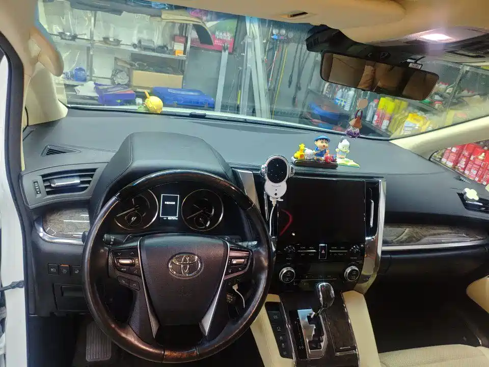 Toyota Alphard 2021 2.5L Premium