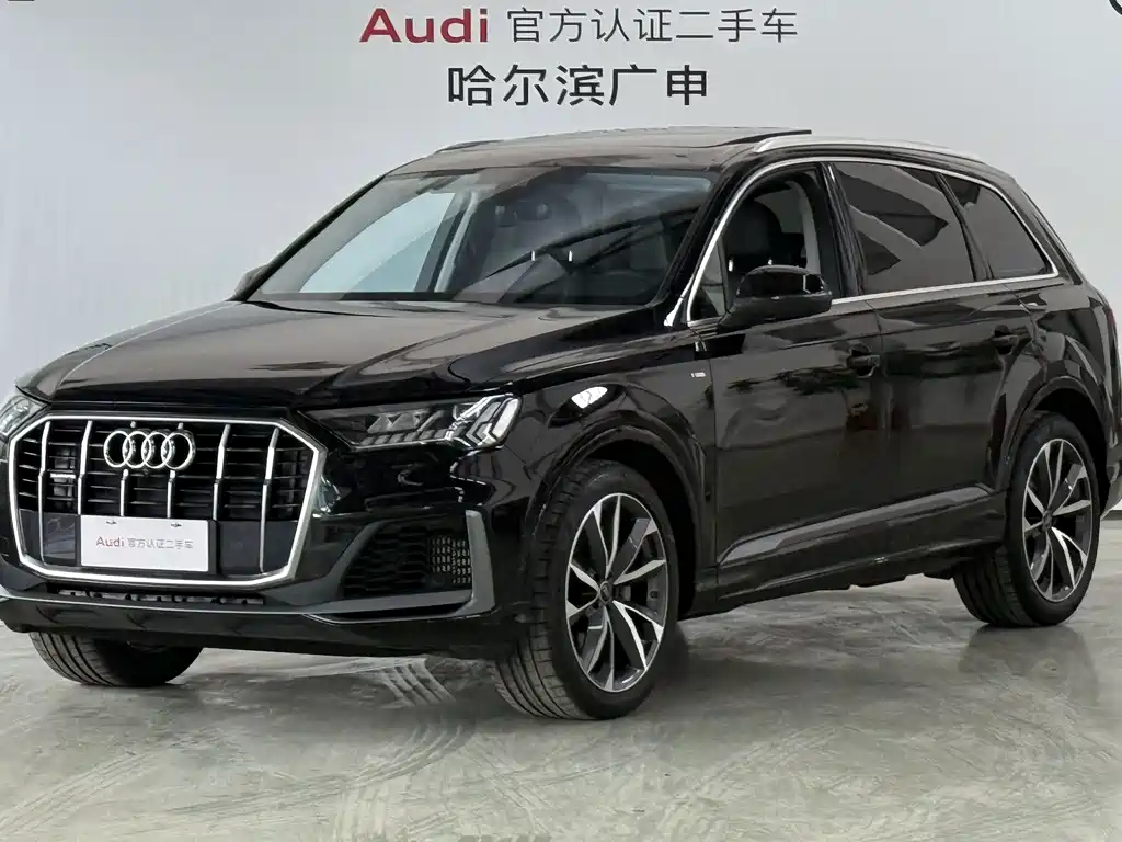 Audi Q7 2023 — фото 1