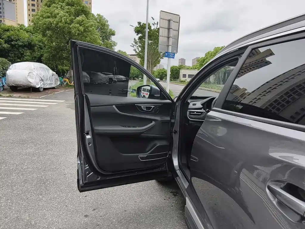 Chery Tiggo 8 8 2024 230TCI AT 7 мест