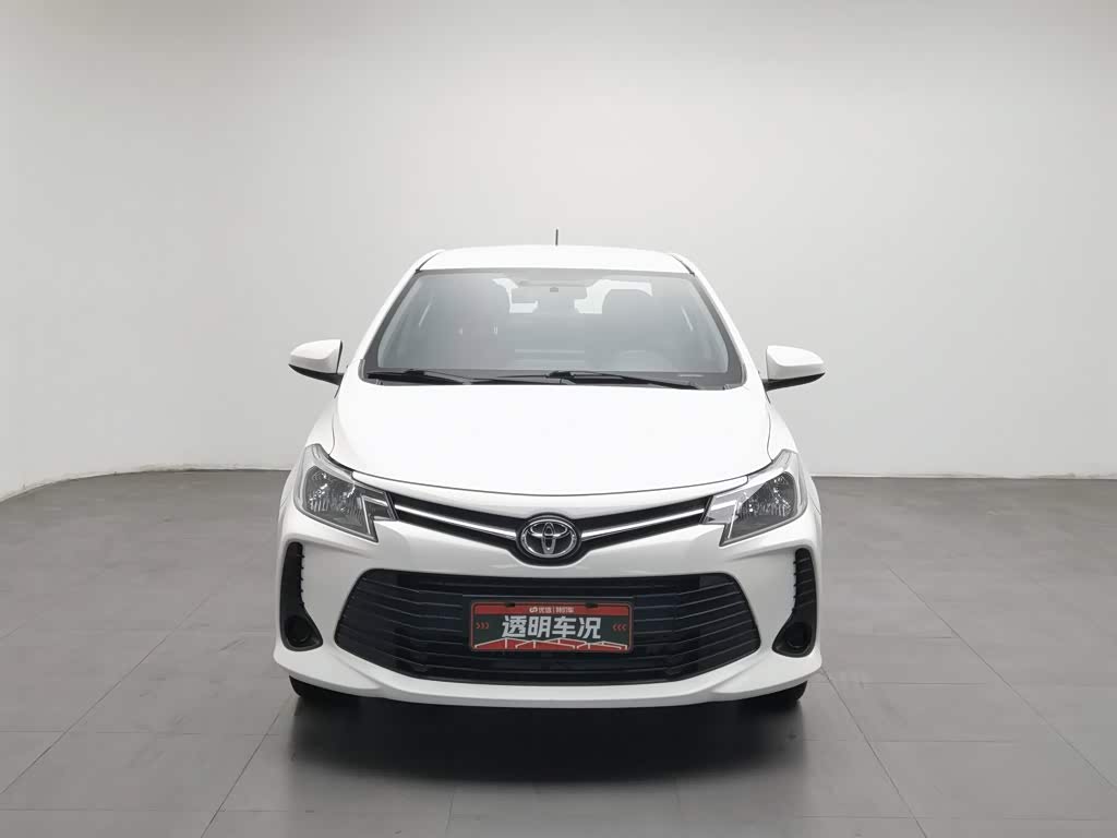 Toyota Vios 1.5 л 2022 г. Белый, пробег 33400 км