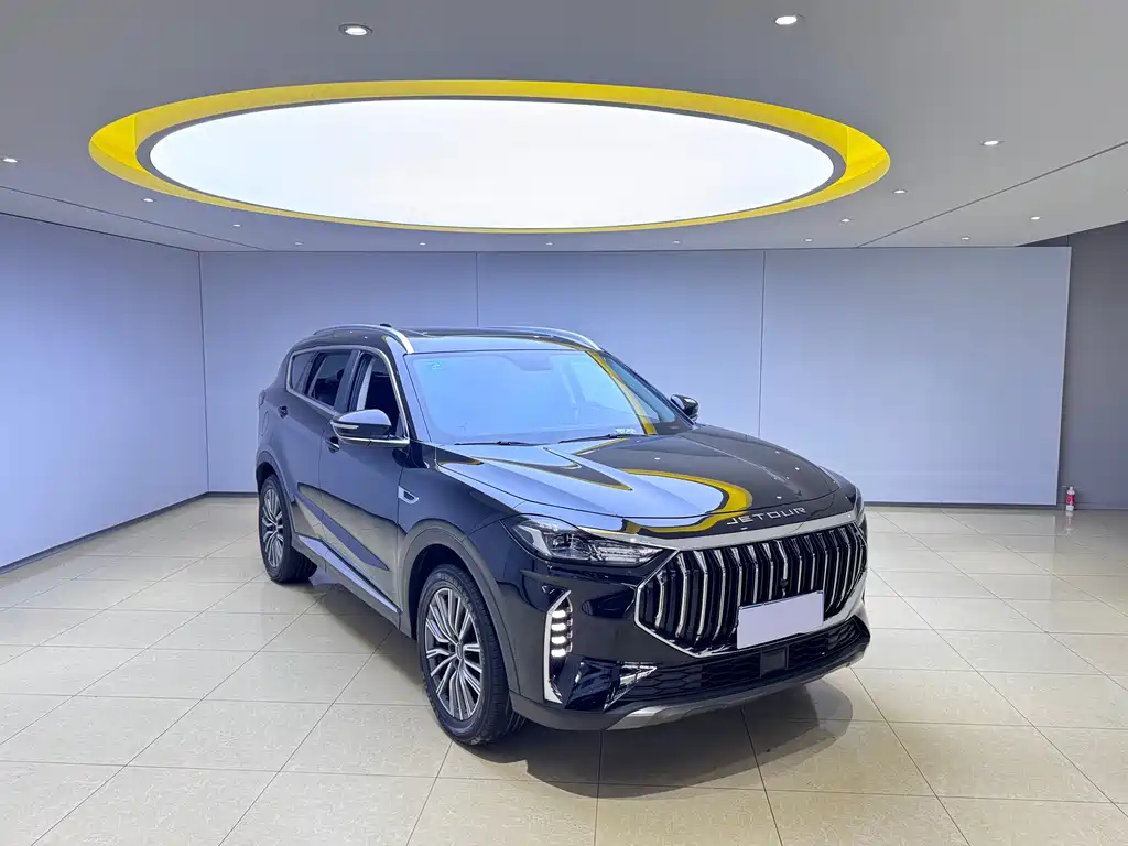 JETOUR X70 PLUS 2023 1.5T DCT Warrior PLUS 7 мест