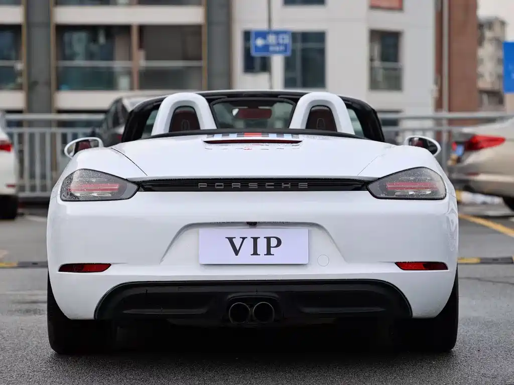 Porsche 718 2016 Boxster 2.0T