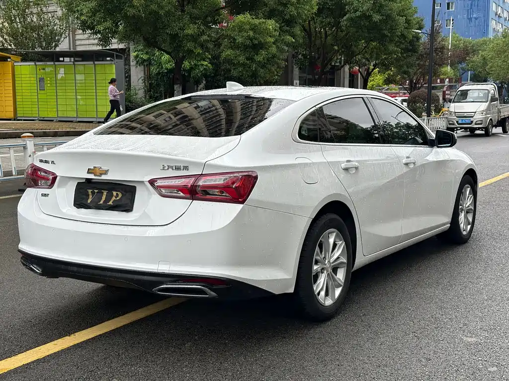 Chevrolet Malibu XL — миниатюра 9