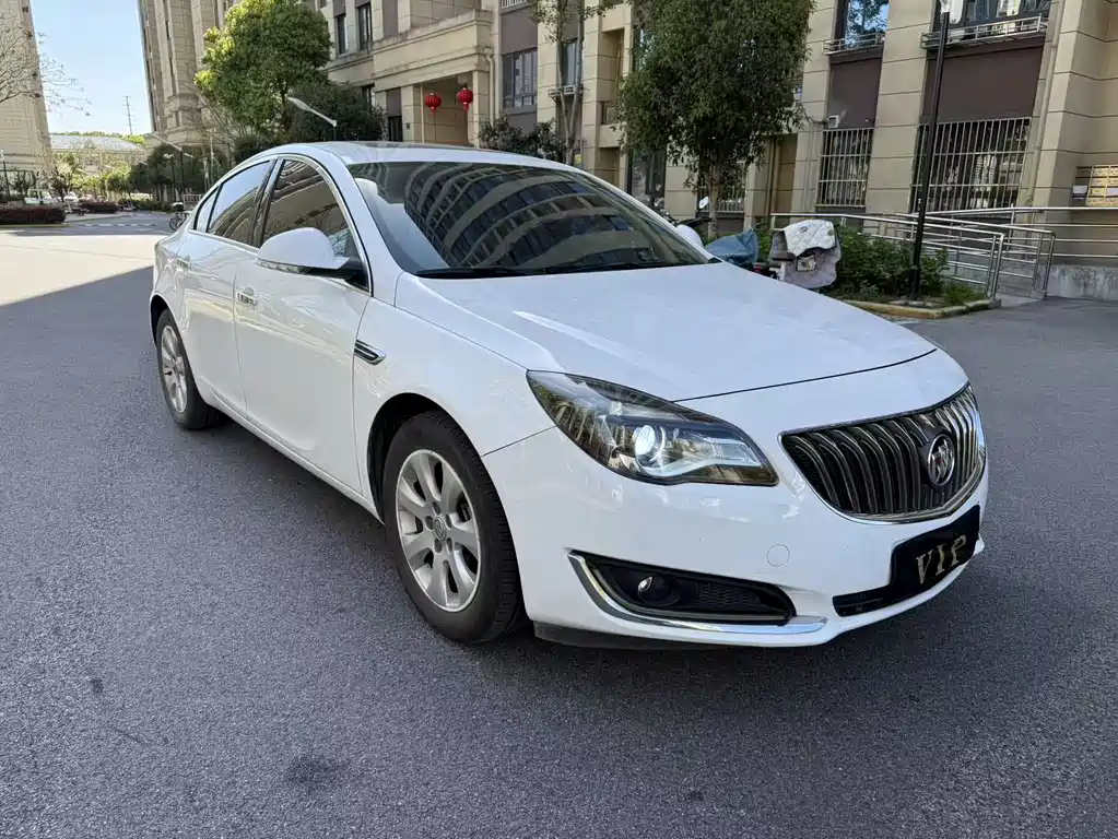 Buick Regal 2015 2.0L Lead Fashion