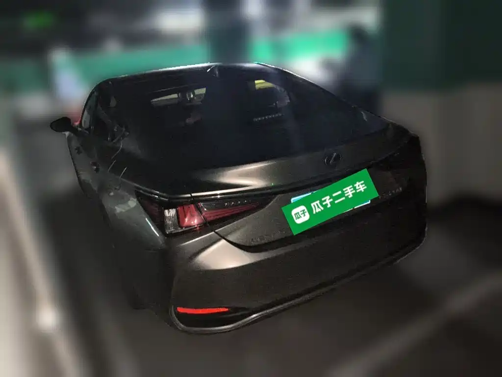 Lexus ES — миниатюра 4