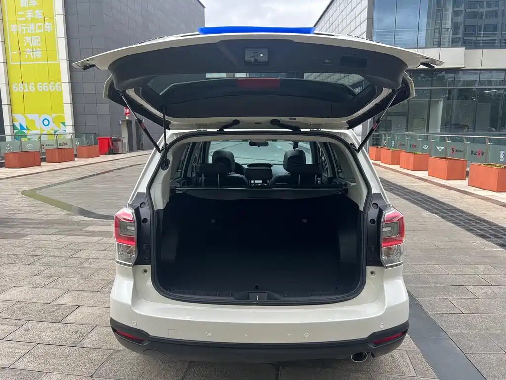 Subaru Forester 2018 2.5i Luxury EyeSight