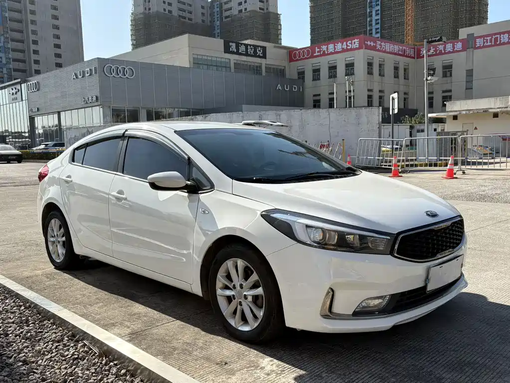 KIA K3