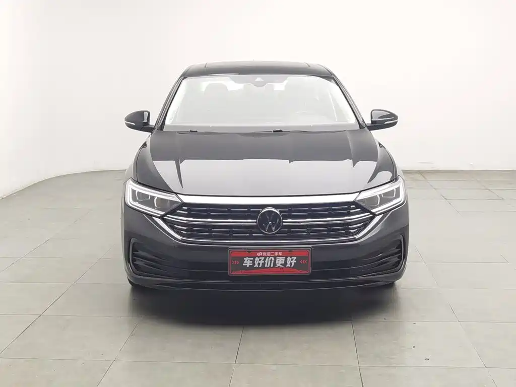 Volkswagen Sagitar — миниатюра 3