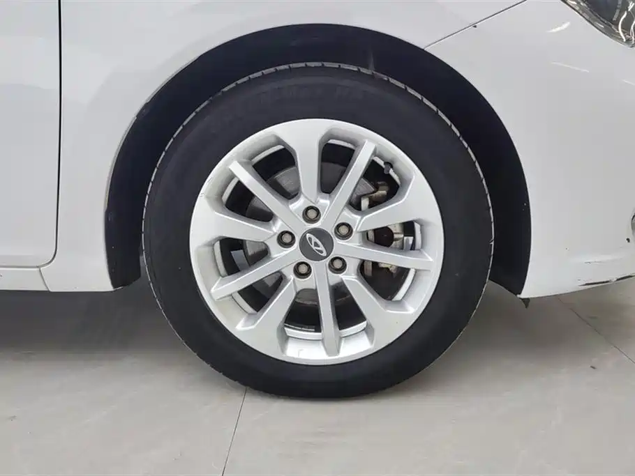Chery Arrizo 5 5 2019 1.5L MT V