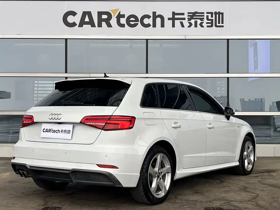 Audi A3 2019 Sportback 35 TFSI Fashion VI