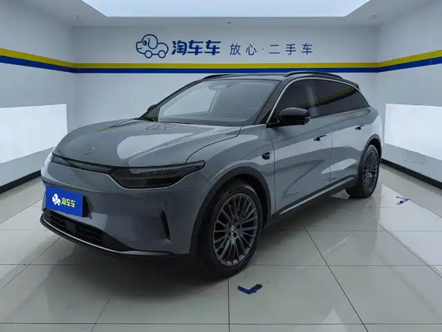 Leapmotor C11