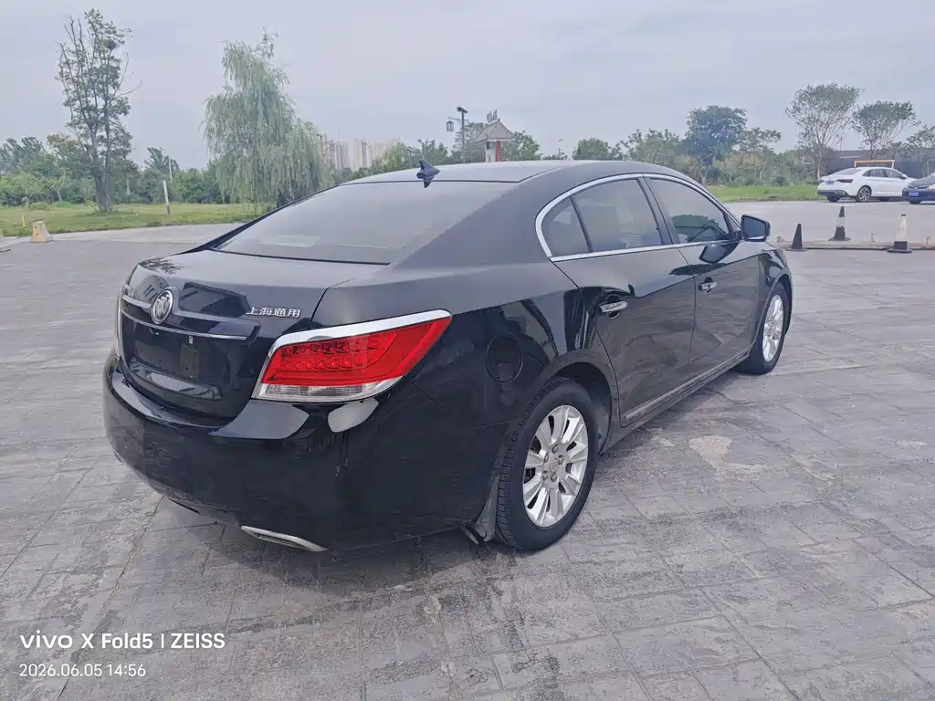Buick LaCrosse 2.4L SIDI Luxury Elegant Edition, фото 9