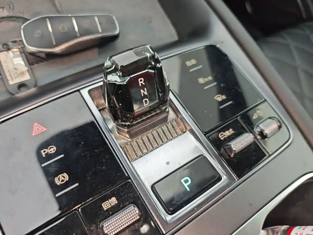 BYD Sealion 07 EV — миниатюра 14