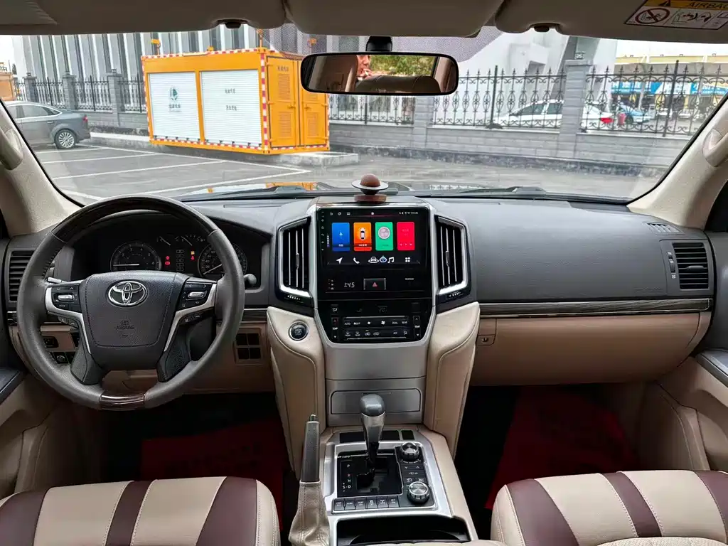Toyota Land Cruiser 2015 4.0L V6