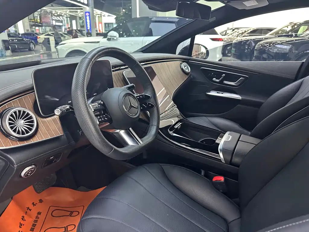Mercedes-Benz EQE — миниатюра 5