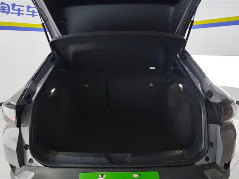 VOLKSWAGEN ID.4 CROZZ