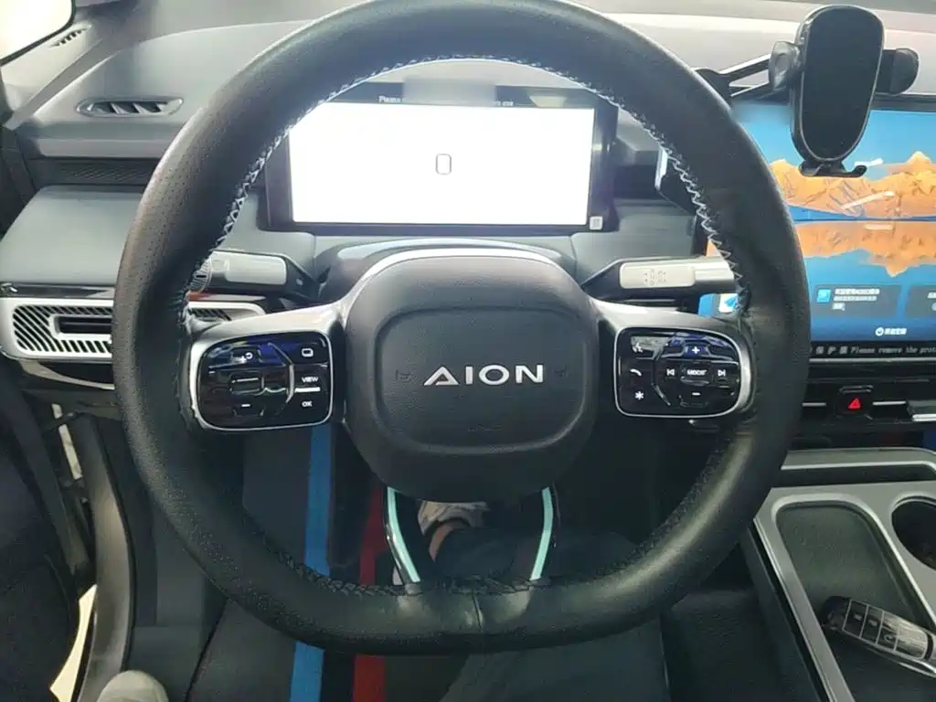 Aion AION Y — миниатюра 11