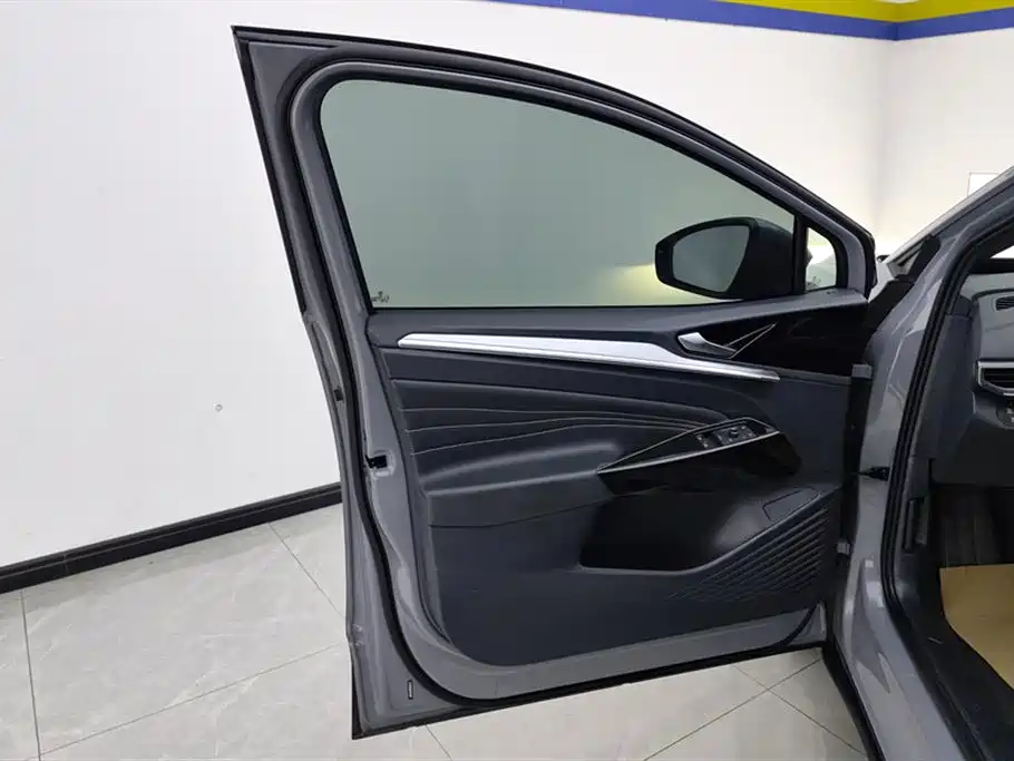 VOLKSWAGEN ID.4 CROZZ