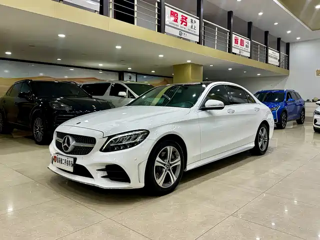 MERCEDES-BENZ C CLASS 2019