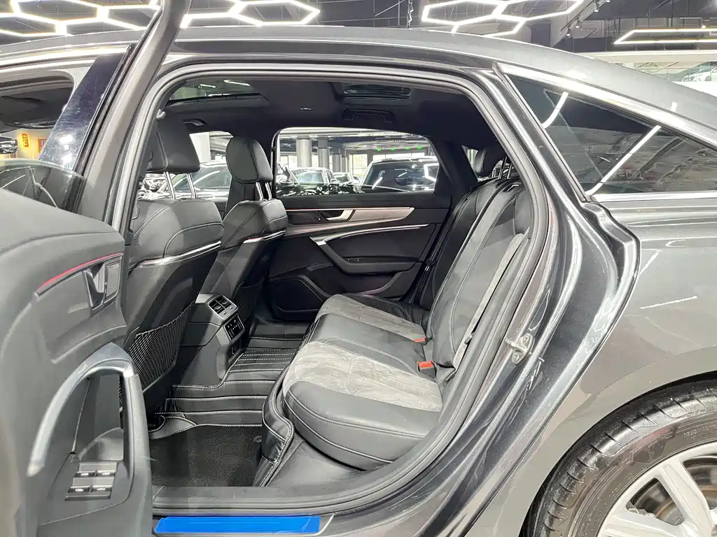 Audi A6L 2021 45 TFSI