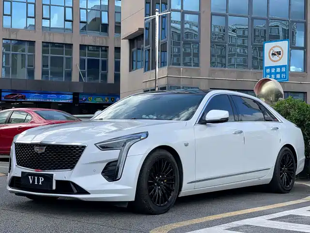 Cadillac CT6