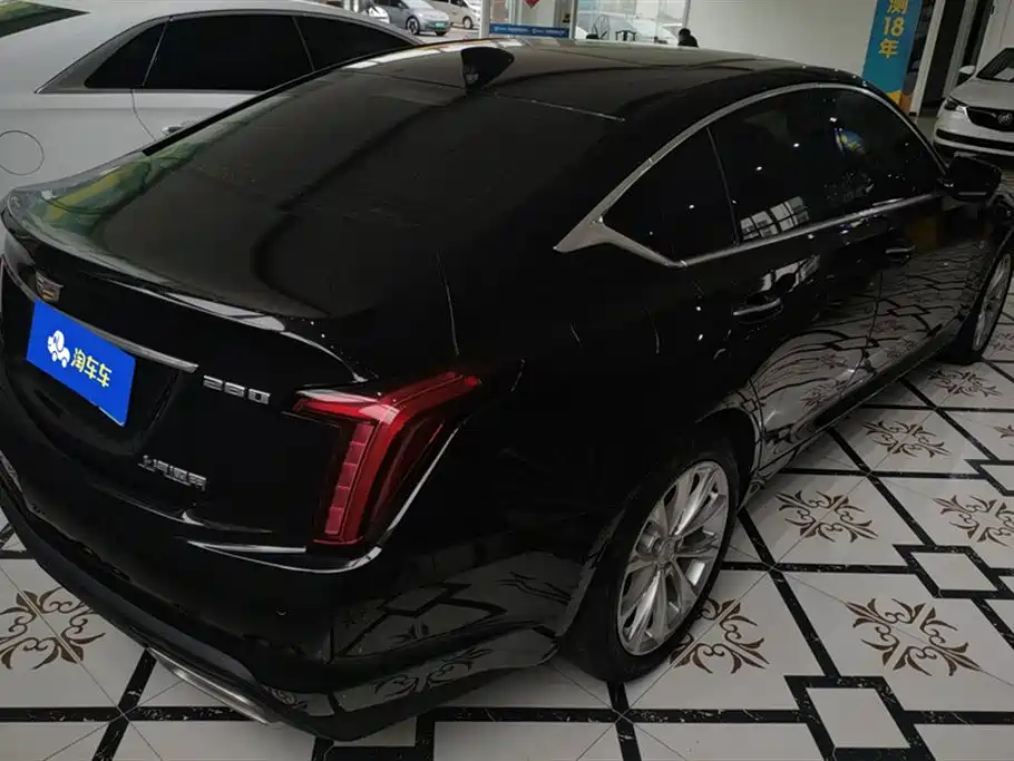 CADILLAC CT5