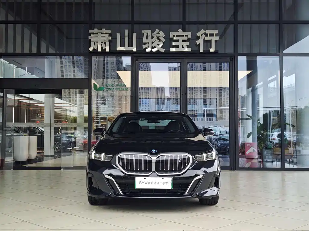 BMW i5 2025 eDrive 40L M Sport