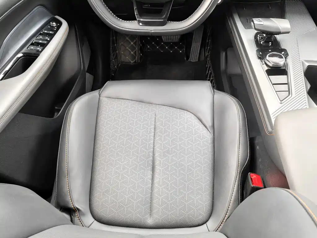 Changan Z6 2022 1.5T DCT Smart