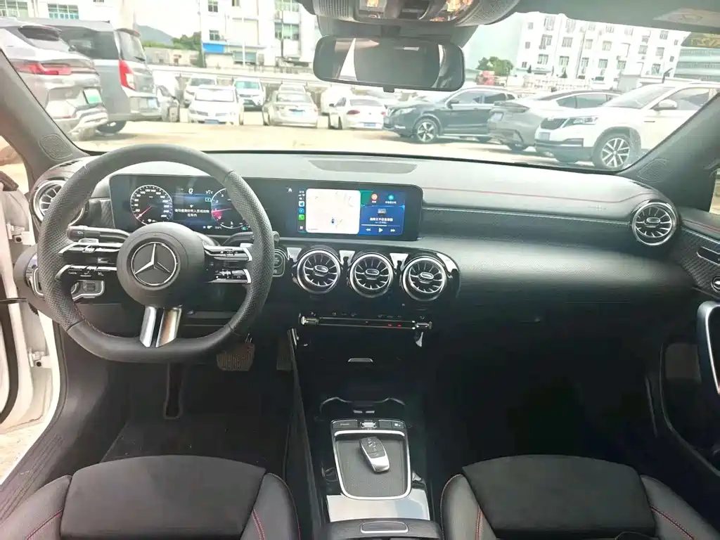 Mercedes-Benz A-Class — миниатюра 4