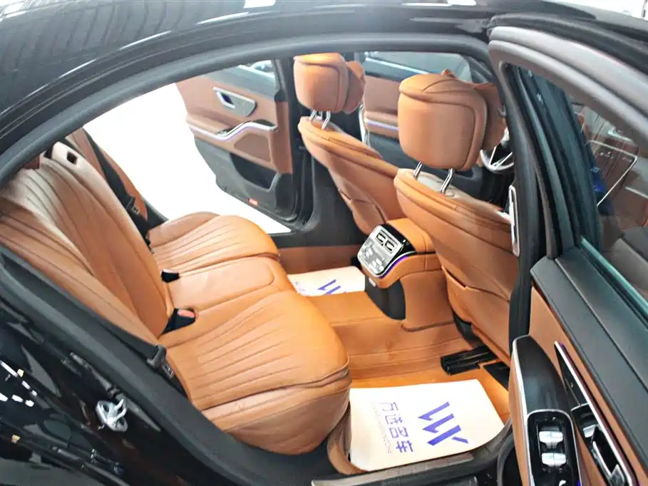 MERCEDES-BENZ S CLASS